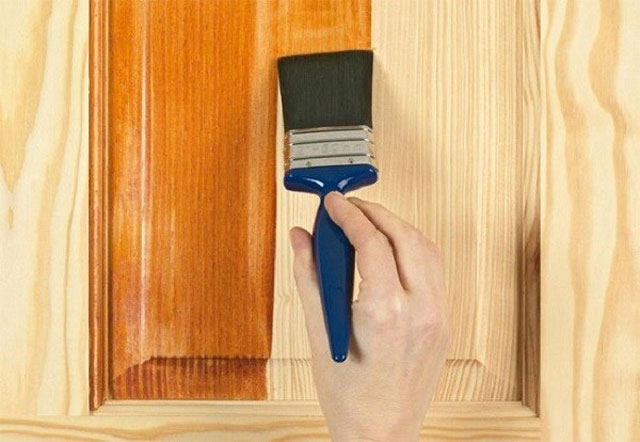 Đánh giá chất liệu gỗ khi sơn PU
