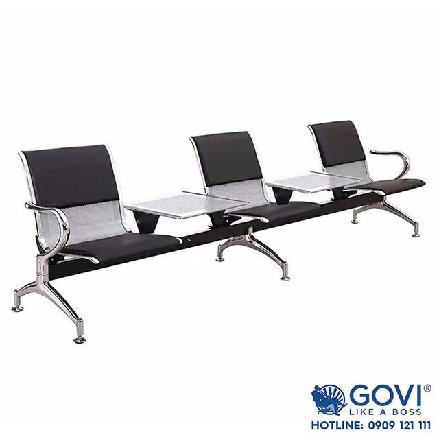 Ghế băng chờ GC06-03 có thiết kế kèm bàn tăng thêm không gian để đồ tiện nghi, thoải mái.
