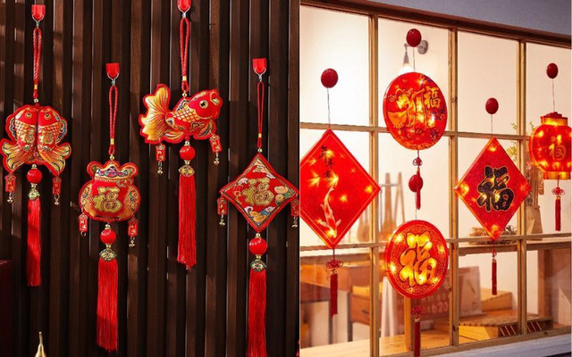 Trang trí Tết văn phòng với lồng đèn