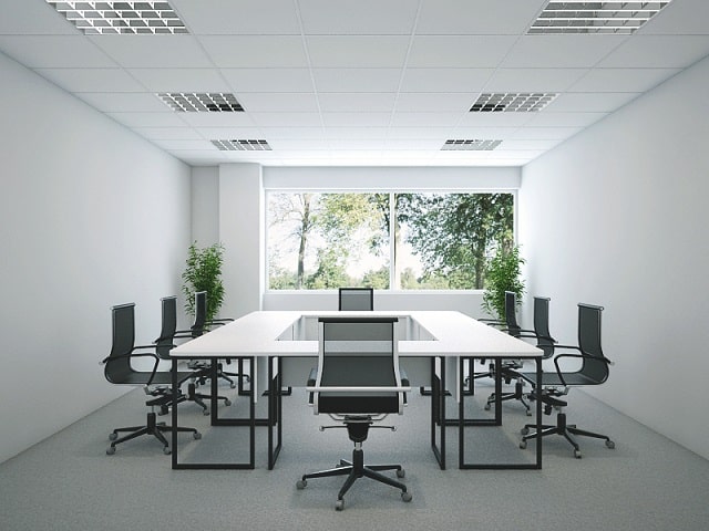 Phòng họp được thiết kế theo phong cách đơn giản với tone trắng xám làm chủ đạo mang đến vẻ đẹp gần gũi cho người tham gia cuộc họp