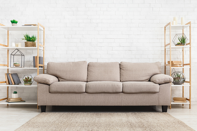 Chất liệu vải phù hợp với những chiếc sofa mini sử dụng trong không gian nhỏ