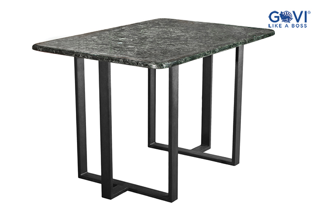 Chân bàn có thiết kế vô cùng góc cạnh, vuông vức tạo nên sự chắc chắn ổn định