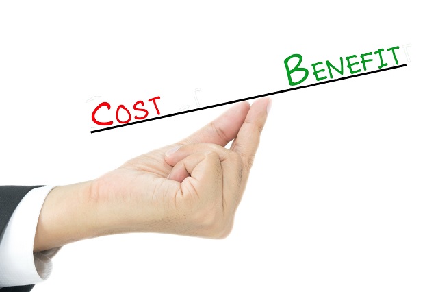 Chi phí chuyển đổi thông thường ứng với những khoản chi phí thay cho thay đổi liên tiếp vô công ty.