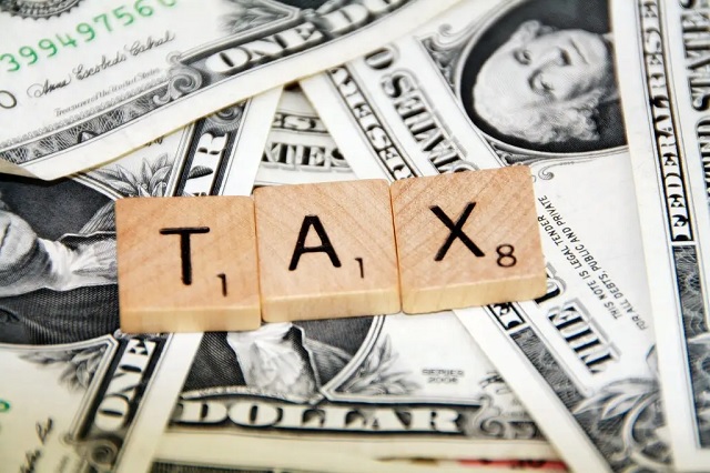Thuế doanh nghiệp là khoản tiền cố định mà bất cứ doanh nghiệp nào cũng cần nộp đầy đủ cho nhà nước.