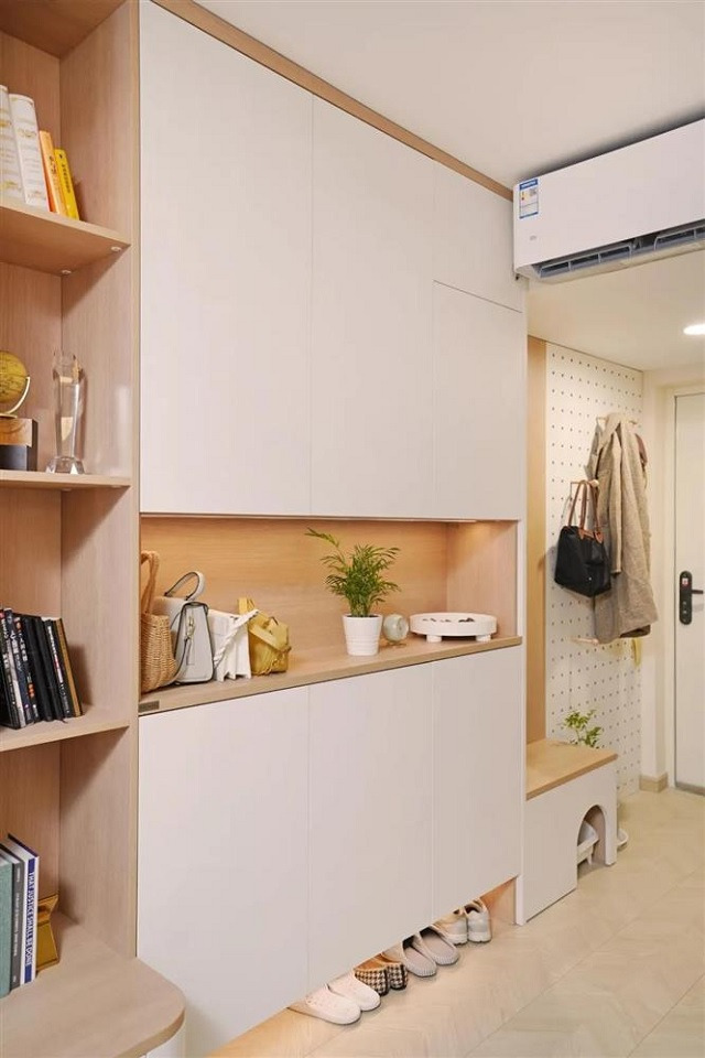 Tủ giày cao kịch trần mẫu số 12