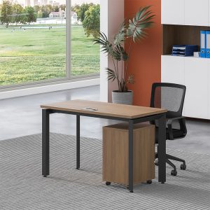 Bàn làm việc Ryder RY01 khung đen