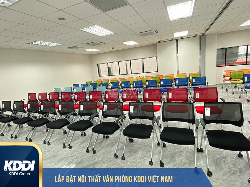 Sản phẩm ghế training BG-805 có đệm được KDDI Việt Nam tin tưởng  lựa chọn