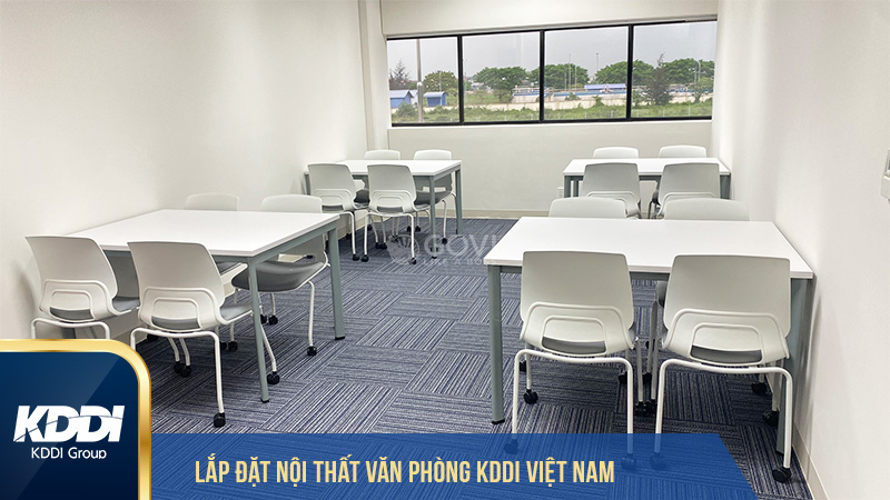 Lắp đặt nội thất văn phòng KDDI Việt Nam 