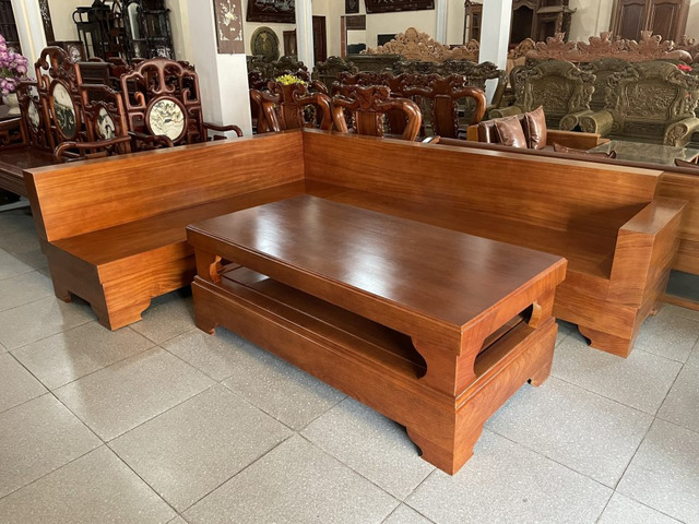 Sofa phòng khách gỗ gõ đỏ