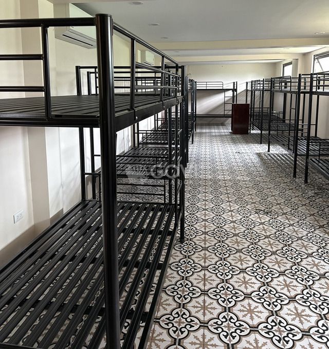Giường tầng sắt quân đội
