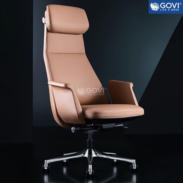 Ghế giám đốc bằng da màu nâu