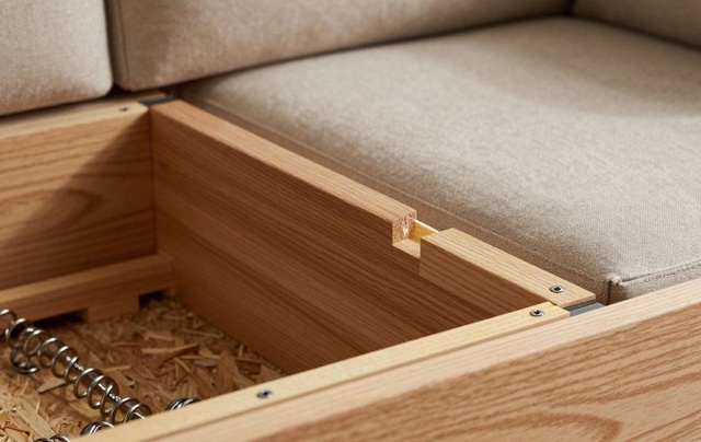 Bên trong khung ghế sofa