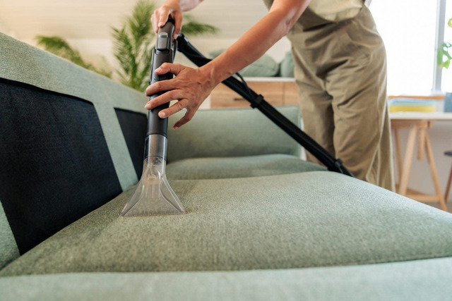 Vệ sinh ghế sofa